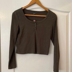 Wild Fable Women’s Olive Green Ribbed Cropped Long Sleeve Top